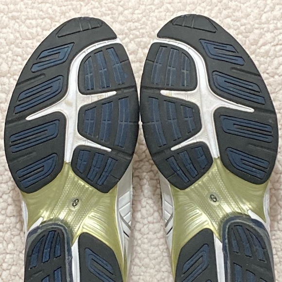 New Balance 1011 Men's White/Blue Training Running Sneakers Shoes SZ 10 4E - Picture 9 of 11